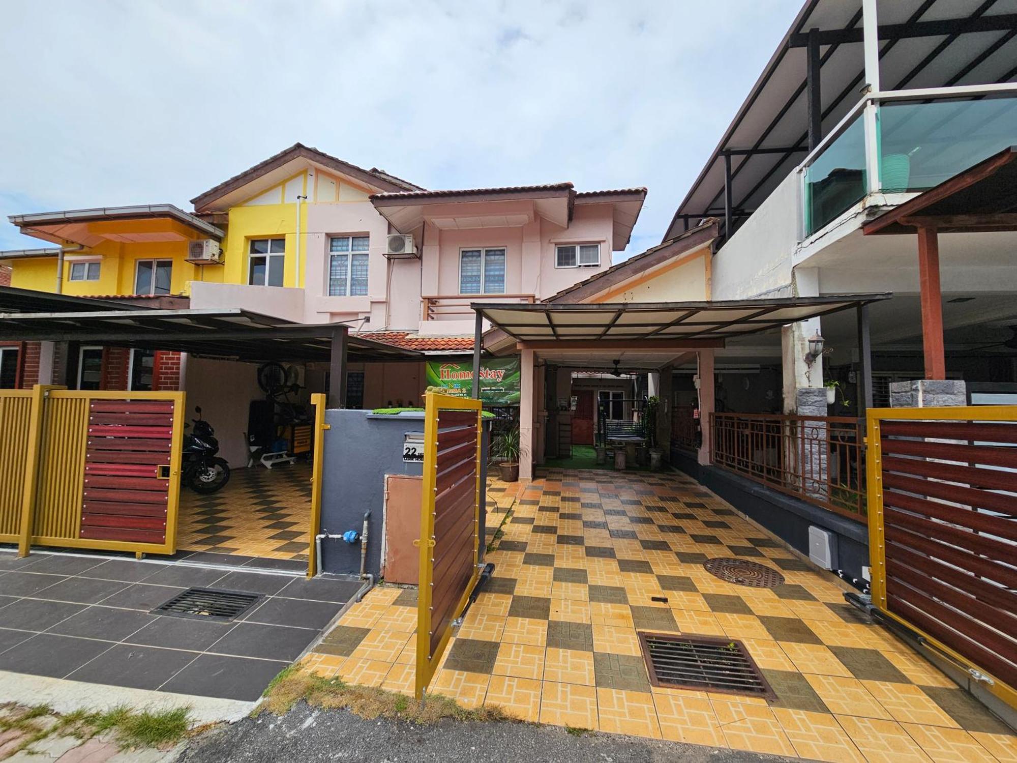 Homestay Lanik Saujana Utama 2 Sungai Buloh Εξωτερικό φωτογραφία