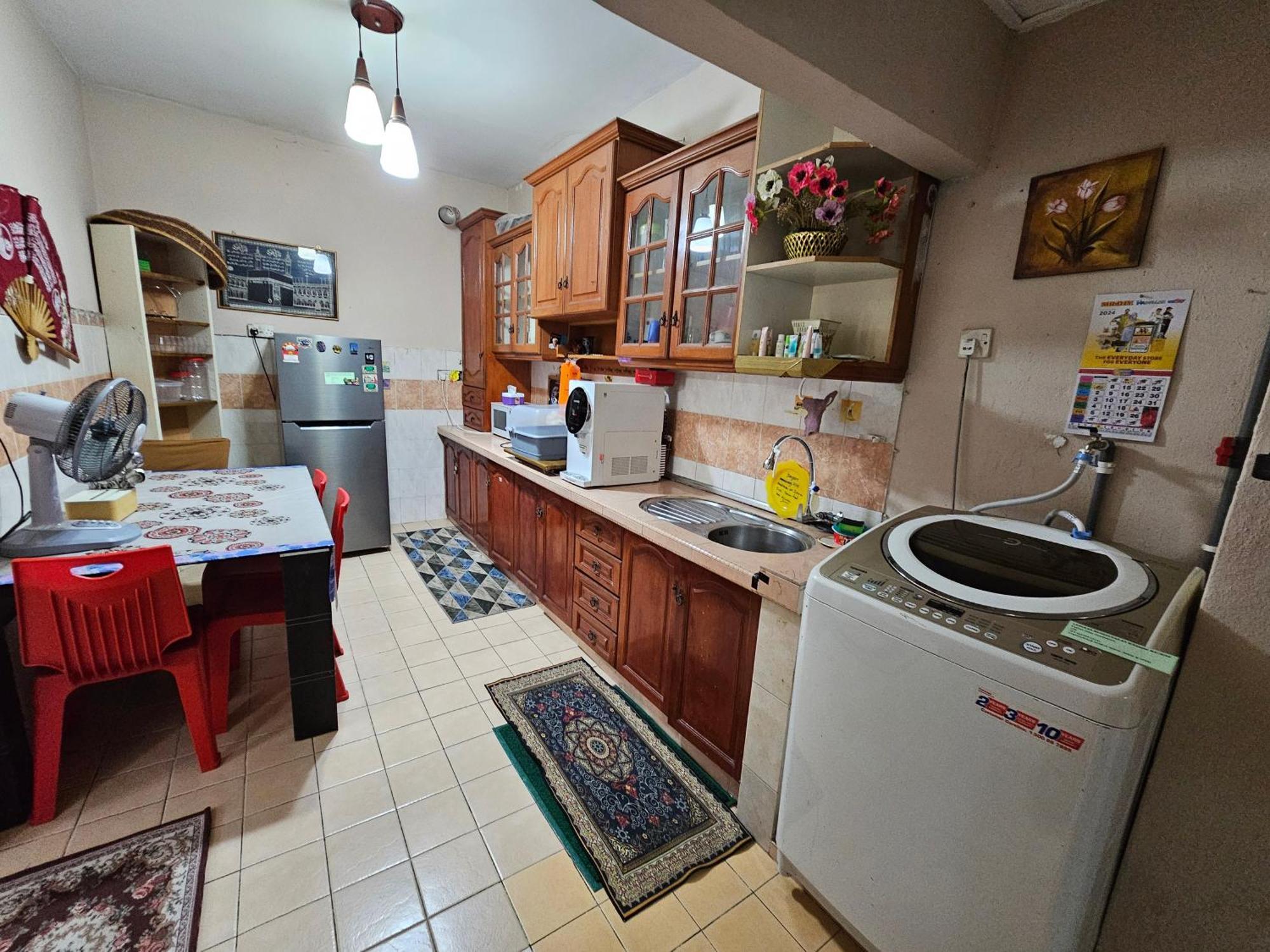 Homestay Lanik Saujana Utama 2 Sungai Buloh Εξωτερικό φωτογραφία
