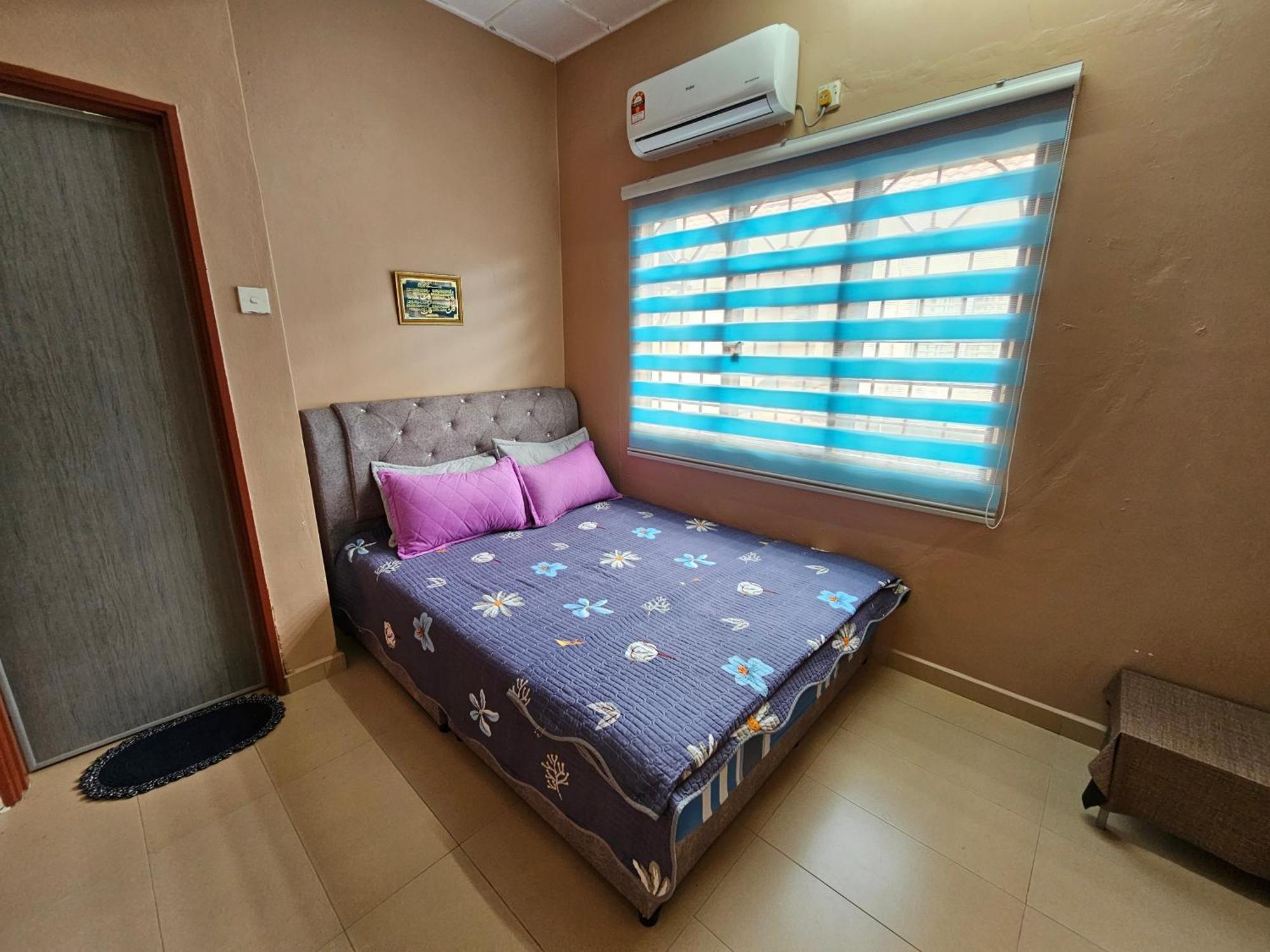 Homestay Lanik Saujana Utama 2 Sungai Buloh Εξωτερικό φωτογραφία