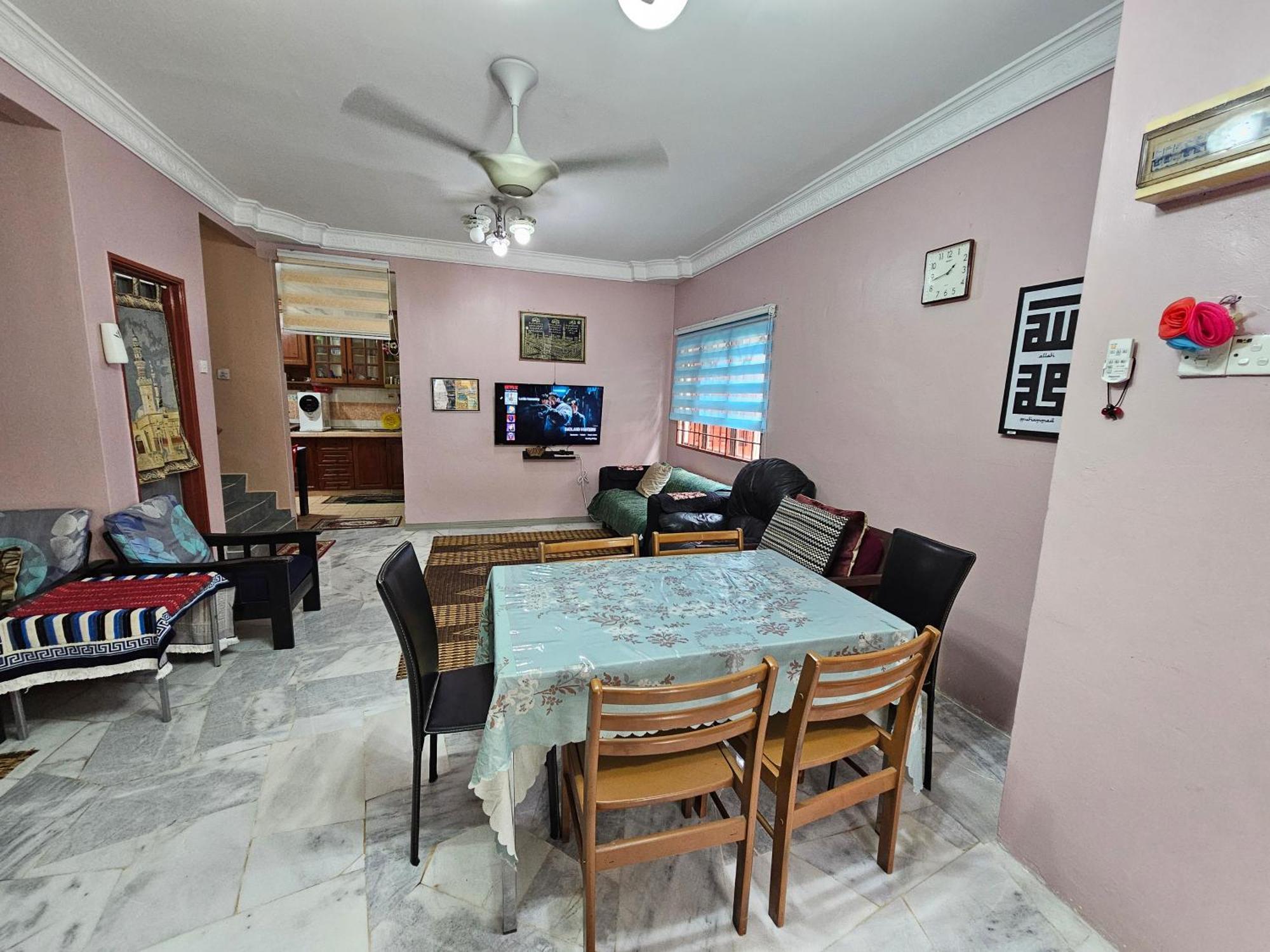 Homestay Lanik Saujana Utama 2 Sungai Buloh Εξωτερικό φωτογραφία