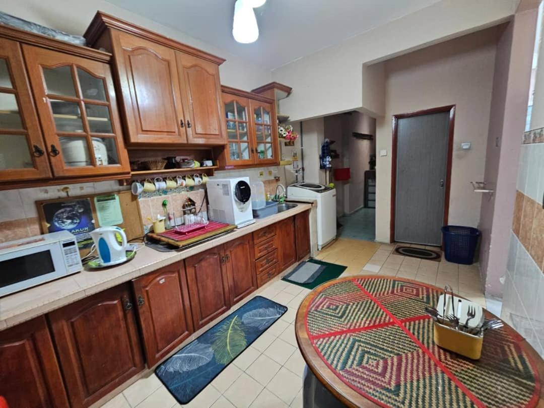 Homestay Lanik Saujana Utama 2 Sungai Buloh Εξωτερικό φωτογραφία